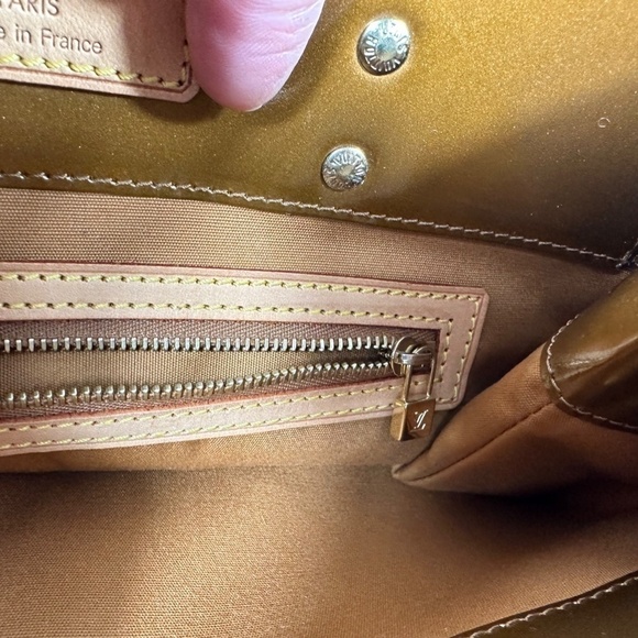 Aunt Louis Vuitton Monogram Vernis Reade MM M91143 Women's Handbag Bronze - Picture 13 of 15